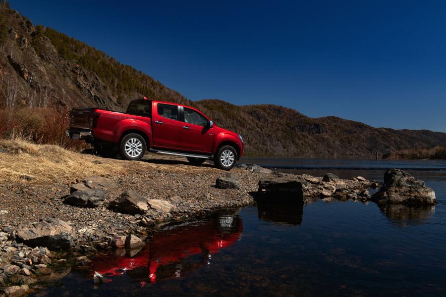  Isuzu D-Max Double Cab 2019 года  (RU) (фото 21 из 25)